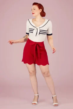 Ahoy Scallop Short In Rood