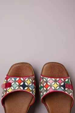 Aruba Leather Platform Sandals In Rood En Multi
