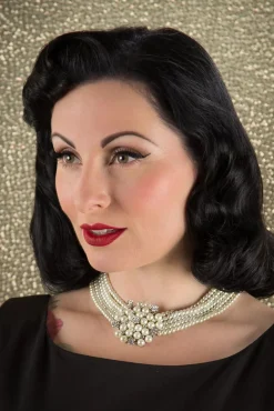 Audrey Creme Parel Choker Ketting