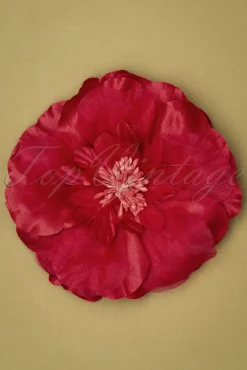 Big Flower Corsage In Rood