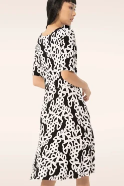 Colette Geknoopte Jurk In Zwart