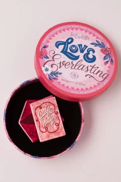 Cuddle Up Partner Broche