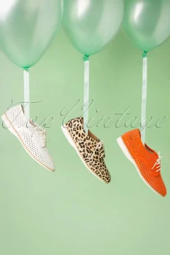 Derby Punch Schoenen In Gebroken Wit