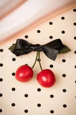 Doe Wat Kersen In Je Haarclip