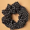 Dotty Scrunchie In Zwart