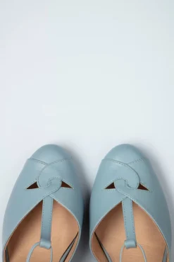 Glinda T-Strap Pumps In Zacht Blauw