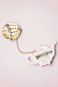 Infusion Of Energy Broche