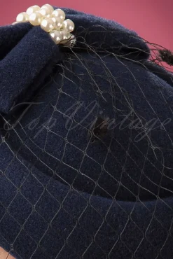 Judy Hoed In Marineblauw