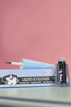 Kateye Vloeibare Eyeliner In Zwart