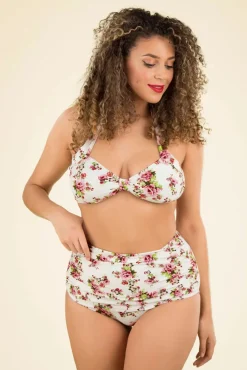 Klassieke Bloemenromantische Bikinibroek In Creme