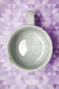 Nori De Kat Met Oren Grote Mok