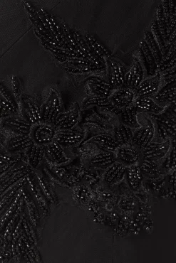Sabrina Beaded Tulle Sash Pencil Jurk In Zwart