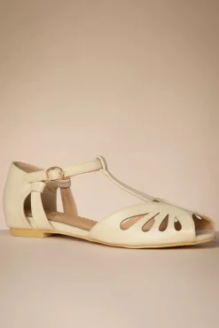 Secret Love Flats In Creme