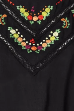 Selly Citrine Embroidery Top In Zwart