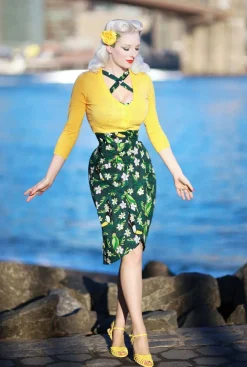 Shela Cropped Vest In Custardgeel