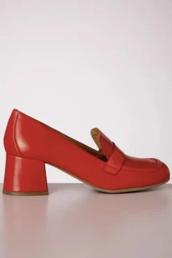 Soren Loafer Style Pumps In Scarlet Rood
