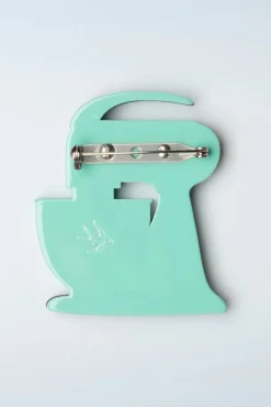 Spin Me Right Round Broche