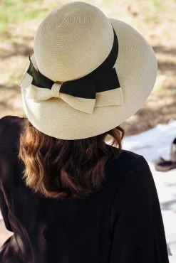 Tara Hoed In Naturel En Zwart