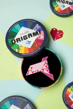 The Humming-Bird Broche