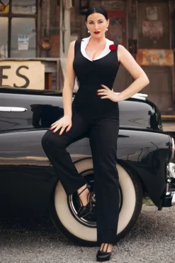 The Luchia Jumpsuit In Zwart