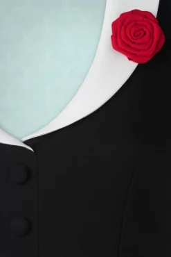 The Luchia Jumpsuit In Zwart