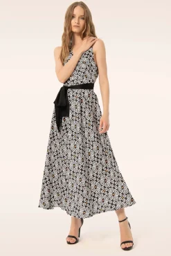 Willow Maxi Jurk In Zwart